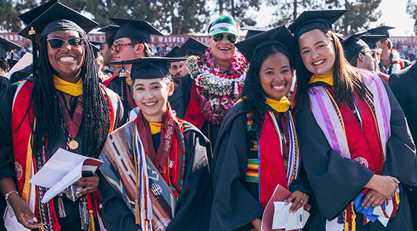 Class of 2025 - Hydeia Wysinger, Claire Alford, Sydney Shelby, Grace Davis
