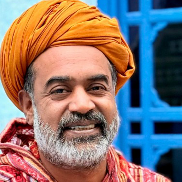 Sahibzada Asim Maharvi.