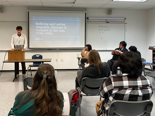 Zach Agnew presenting his research